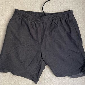 Used Rhone 7” Guru Short Large